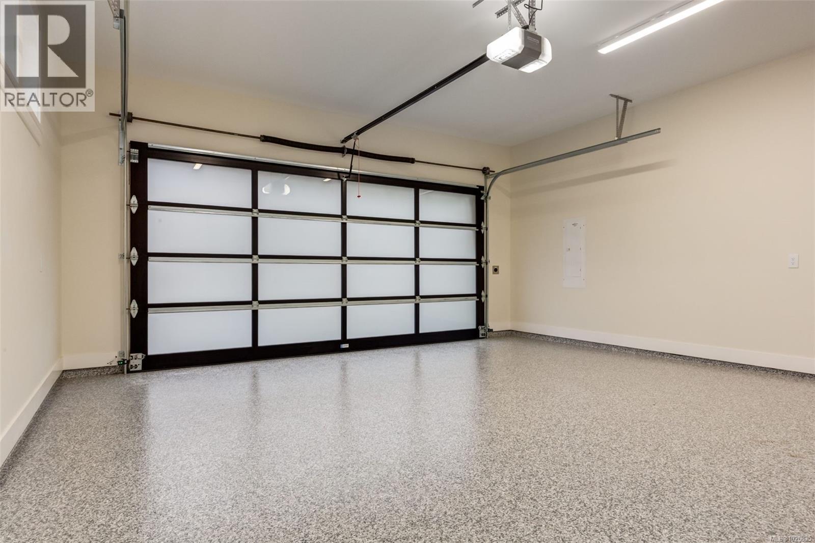 513 Hole-In-One Dr, Qualicum Beach