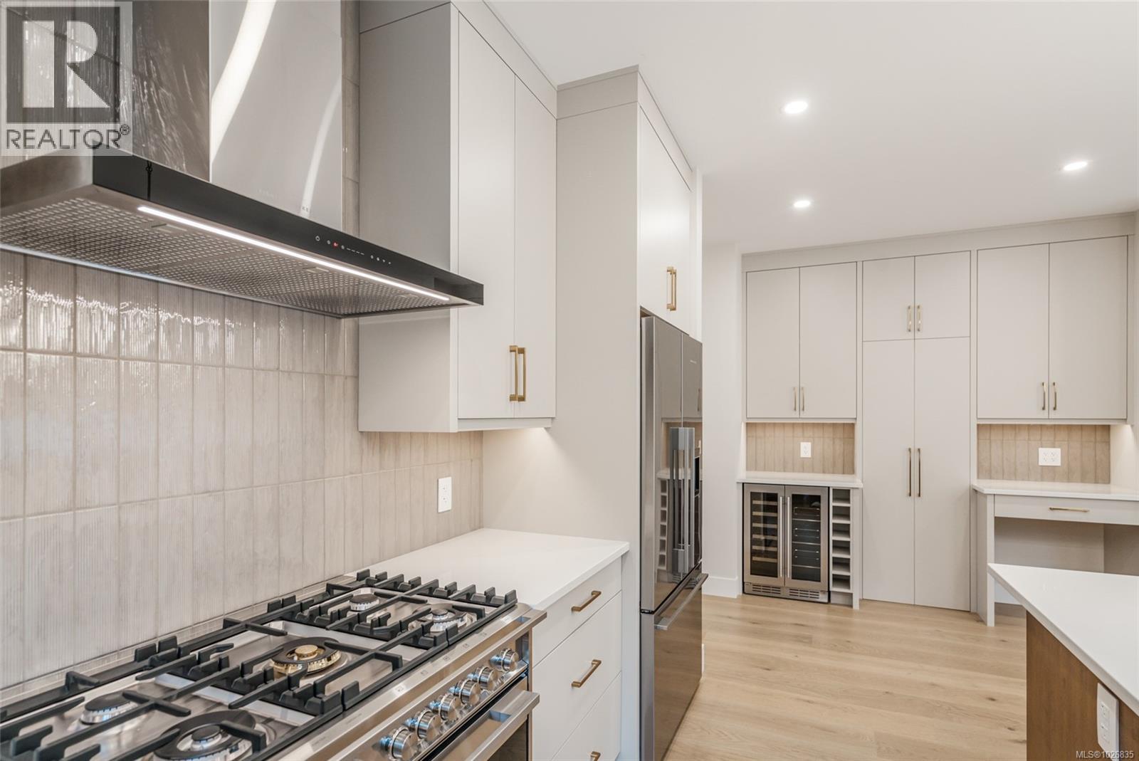 513 Hole-In-One Dr, Qualicum Beach