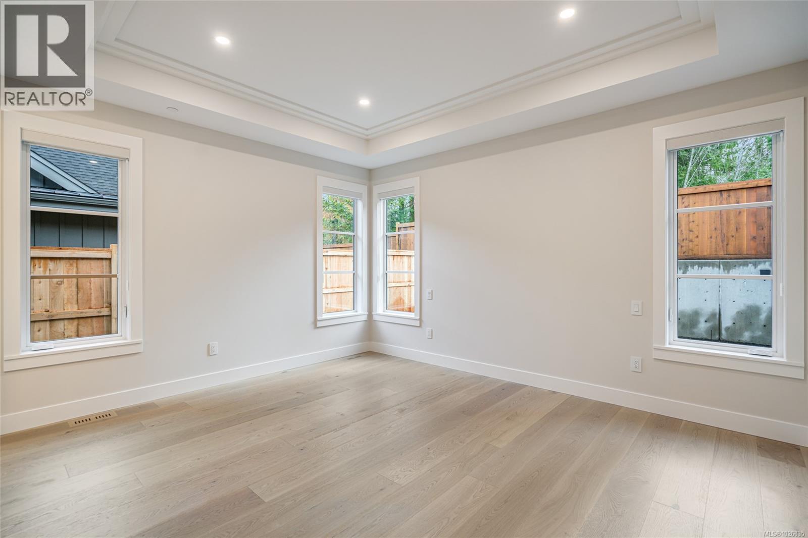 513 Hole-In-One Dr, Qualicum Beach