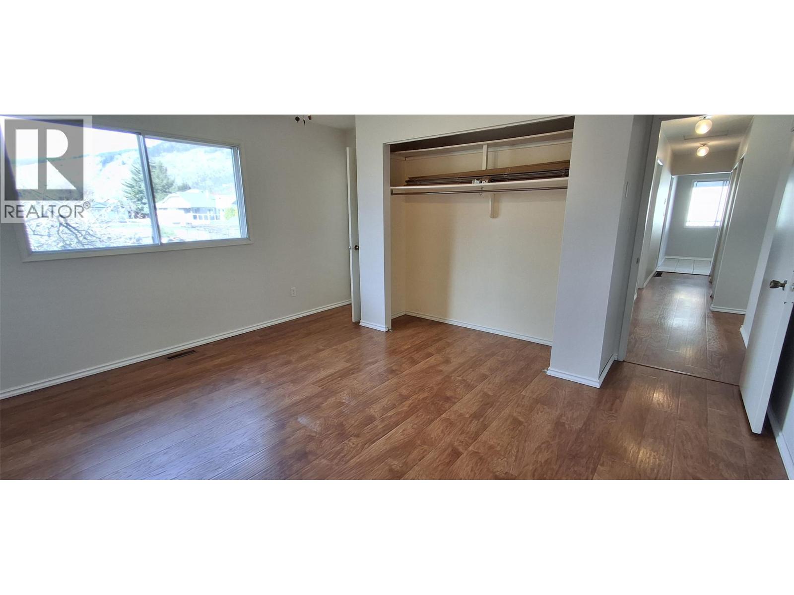 338 Beach Drive - 14