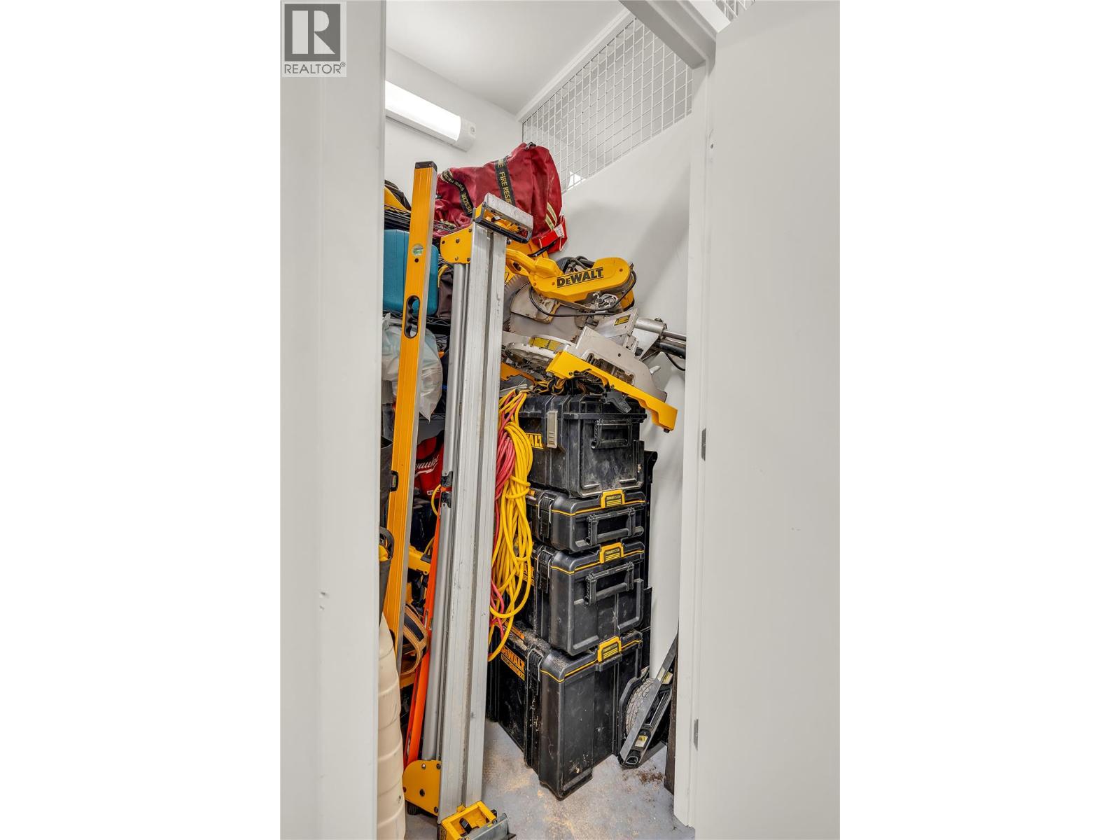 210 4380 Lakeshore Road, Kelowna