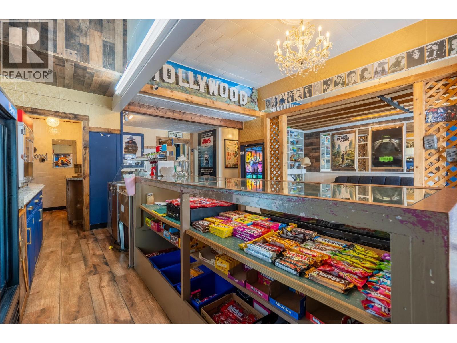  257 MARKET Avenue, Grand Forks