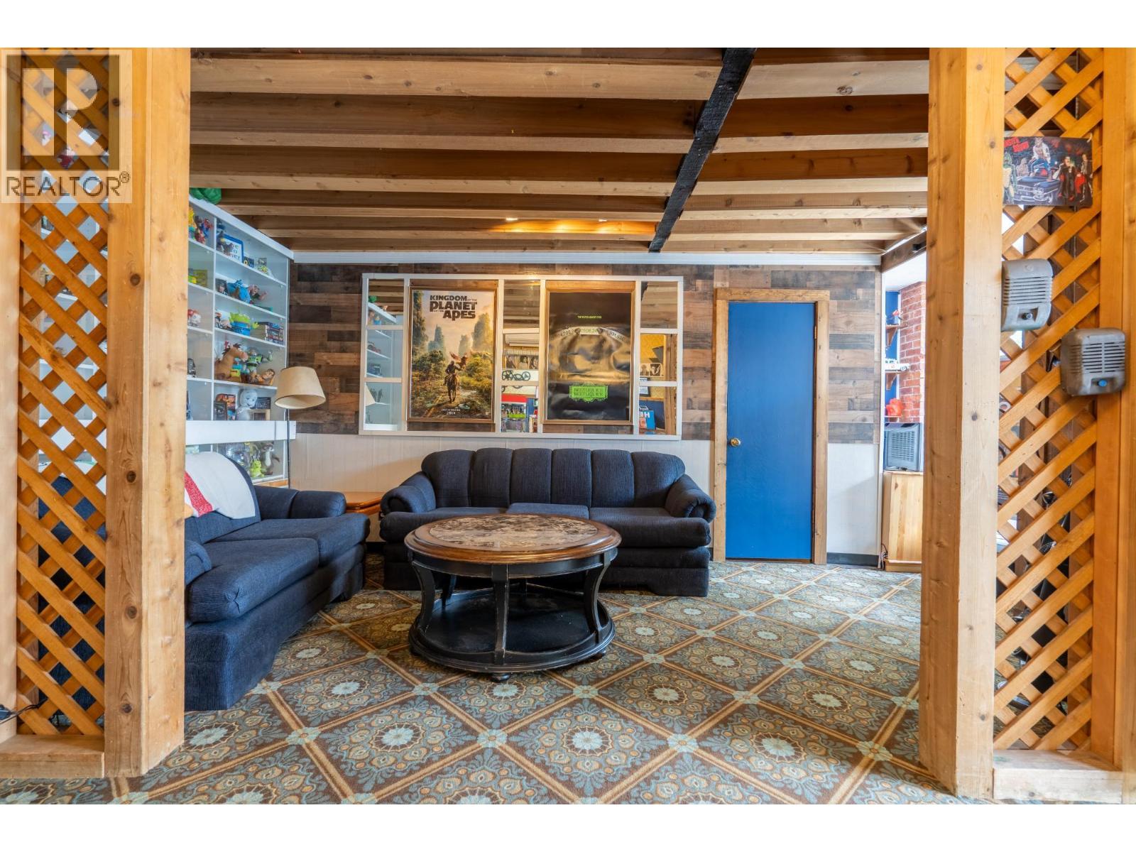  257 MARKET Avenue, Grand Forks