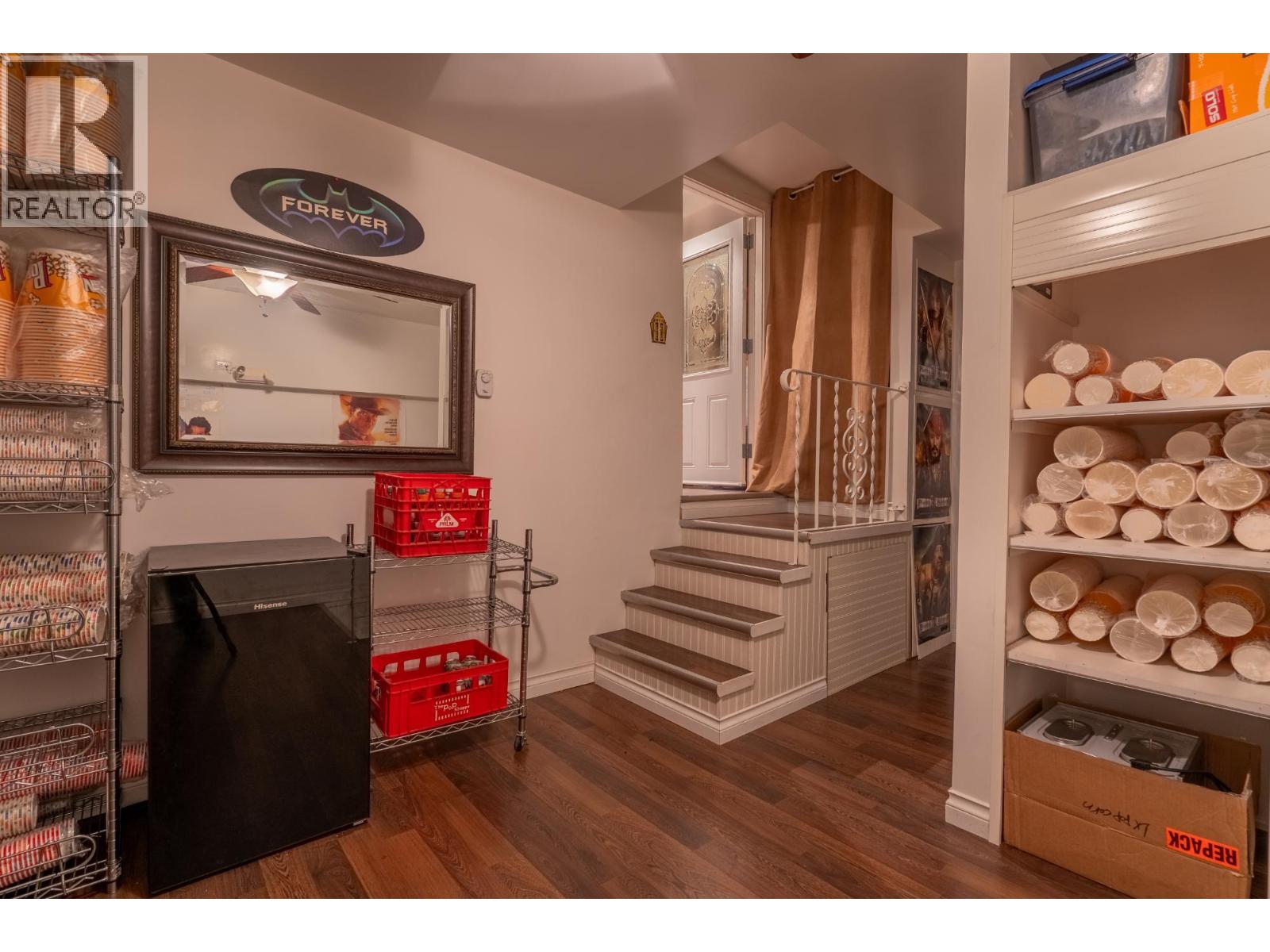  257 MARKET Avenue, Grand Forks