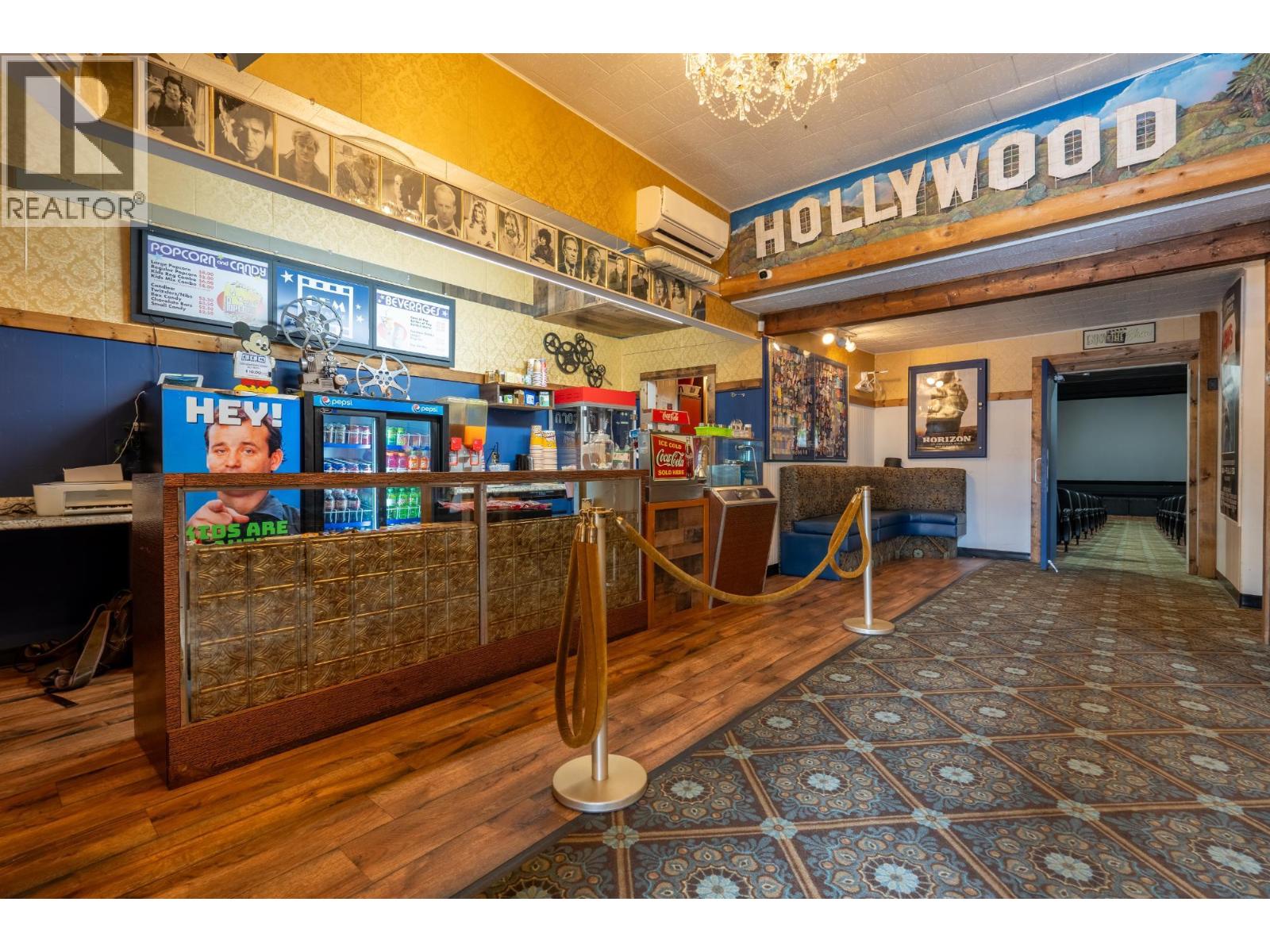  257 MARKET Avenue, Grand Forks