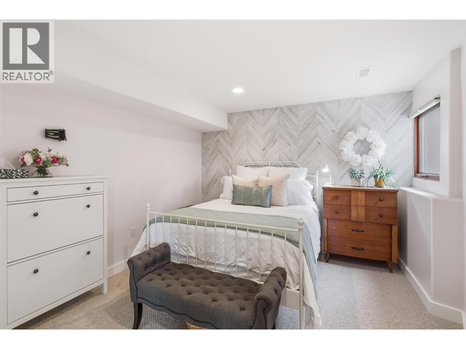 7 Chancellor Drive, Kamloops