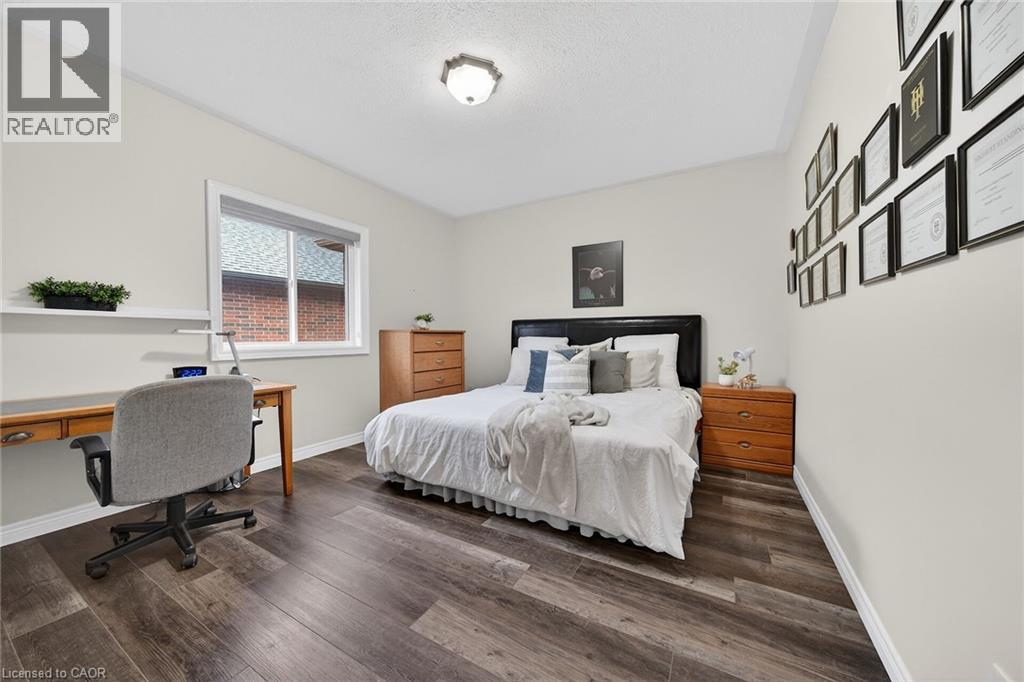31 SYCAMORE Drive - 23