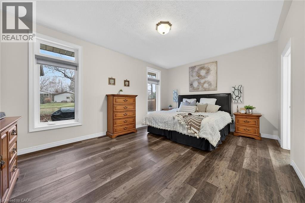 31 SYCAMORE Drive - 21