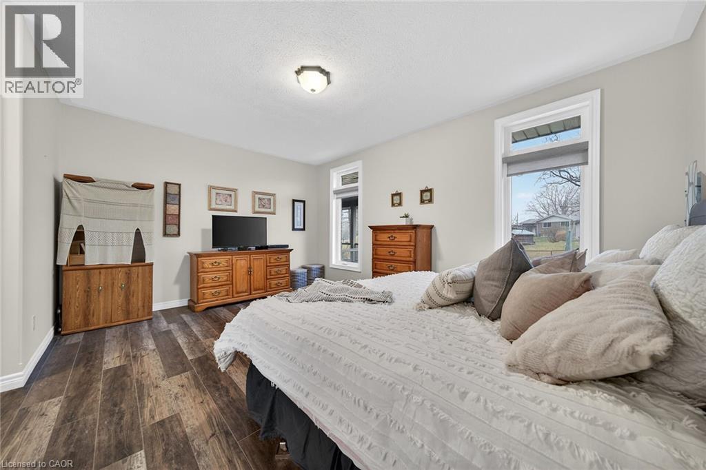 31 SYCAMORE Drive - 22