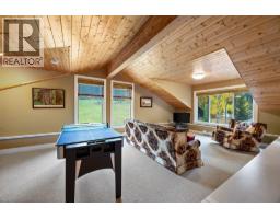 Family room - 7799 Golf Course Road, Anglemont, BC V0E1M8 Photo 15