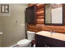 7799 Golf Course Road, Anglemont, BC V0E1M8 Photo 19