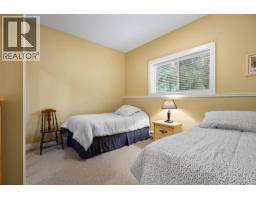 7799 Golf Course Road, Anglemont, BC V0E1M8 Photo 25
