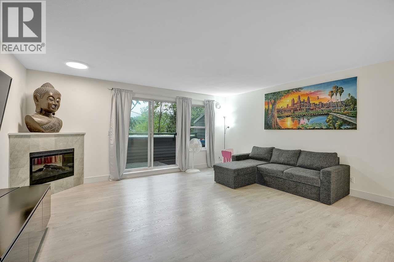 144 SHORELINE CIRCLE, Port Moody