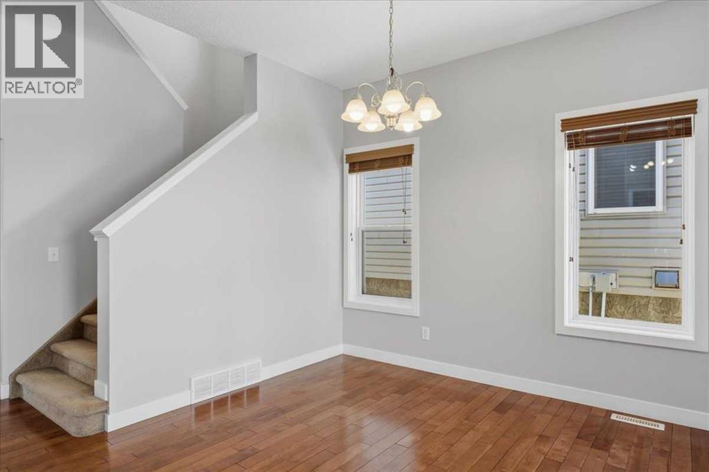 Single Family House for Sale in  Everoak Gardens SW Evergreen Calgary 