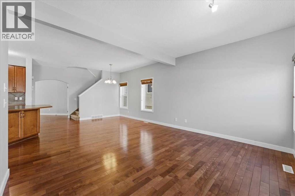 Single Family House for Sale in  Everoak Gardens SW Evergreen Calgary 