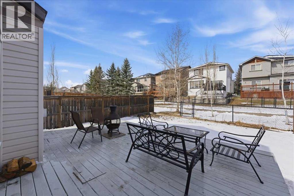 Single Family House for Sale in  Everoak Gardens SW Evergreen Calgary 