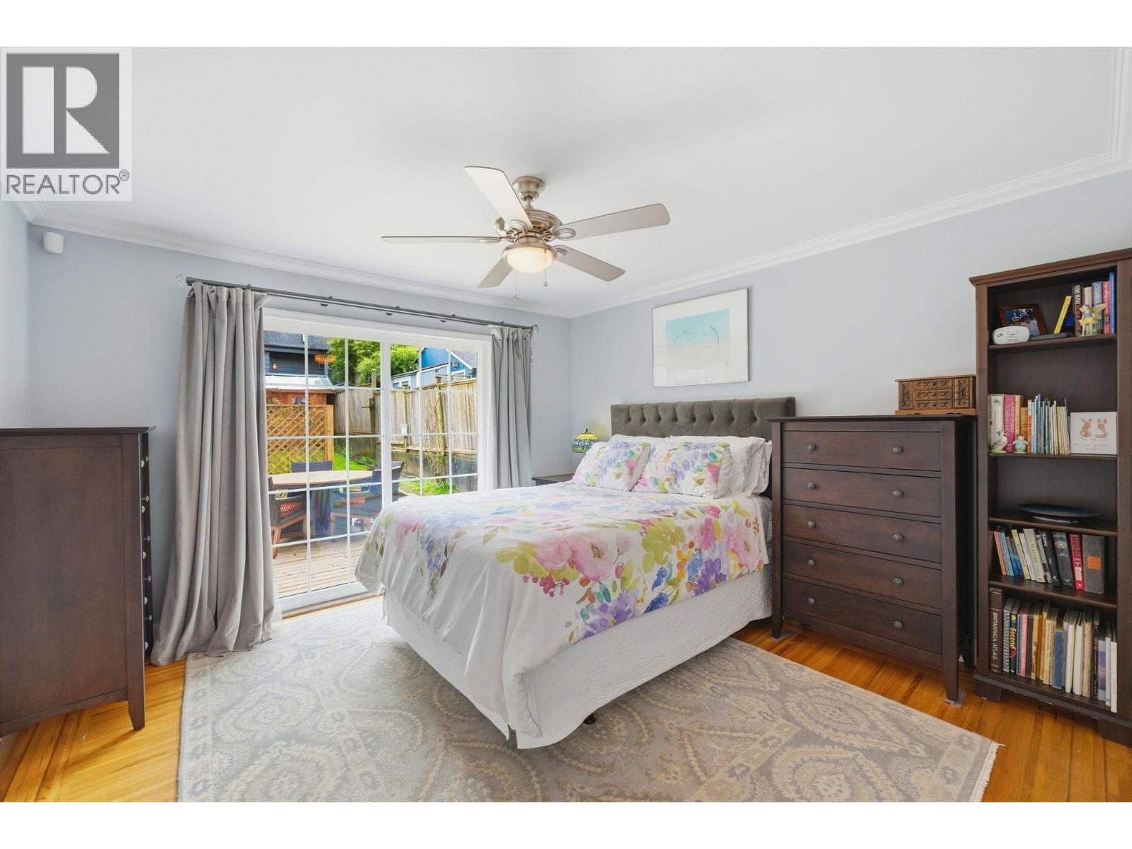 56 SEVENTH AVENUE, New Westminster