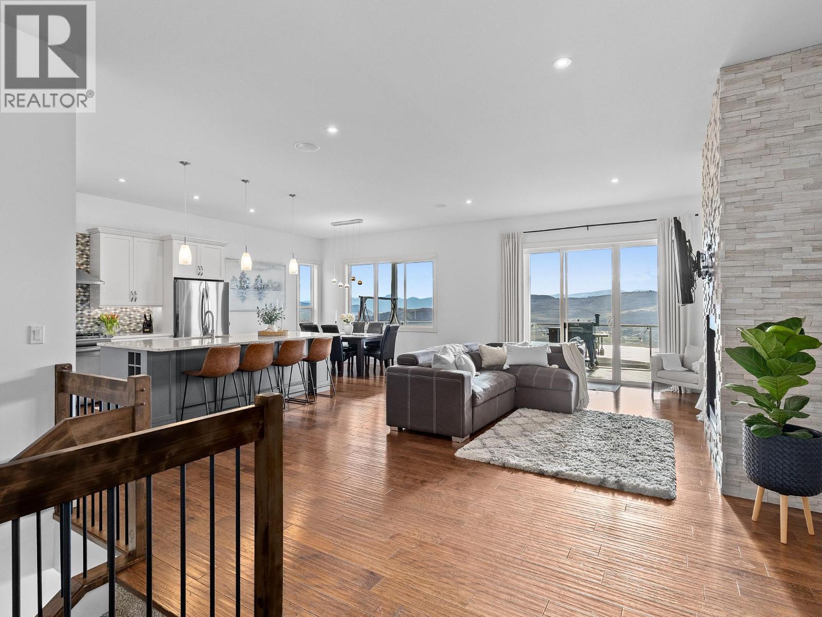  6666 Blackcomb Way, Vernon