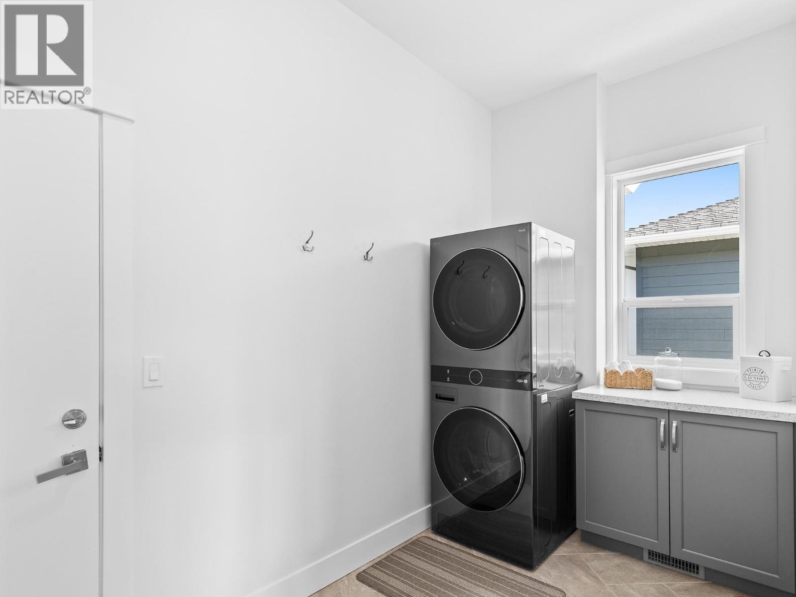  6666 Blackcomb Way, Vernon