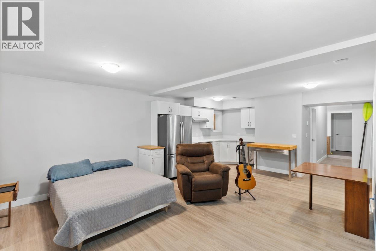  6666 Blackcomb Way, Vernon