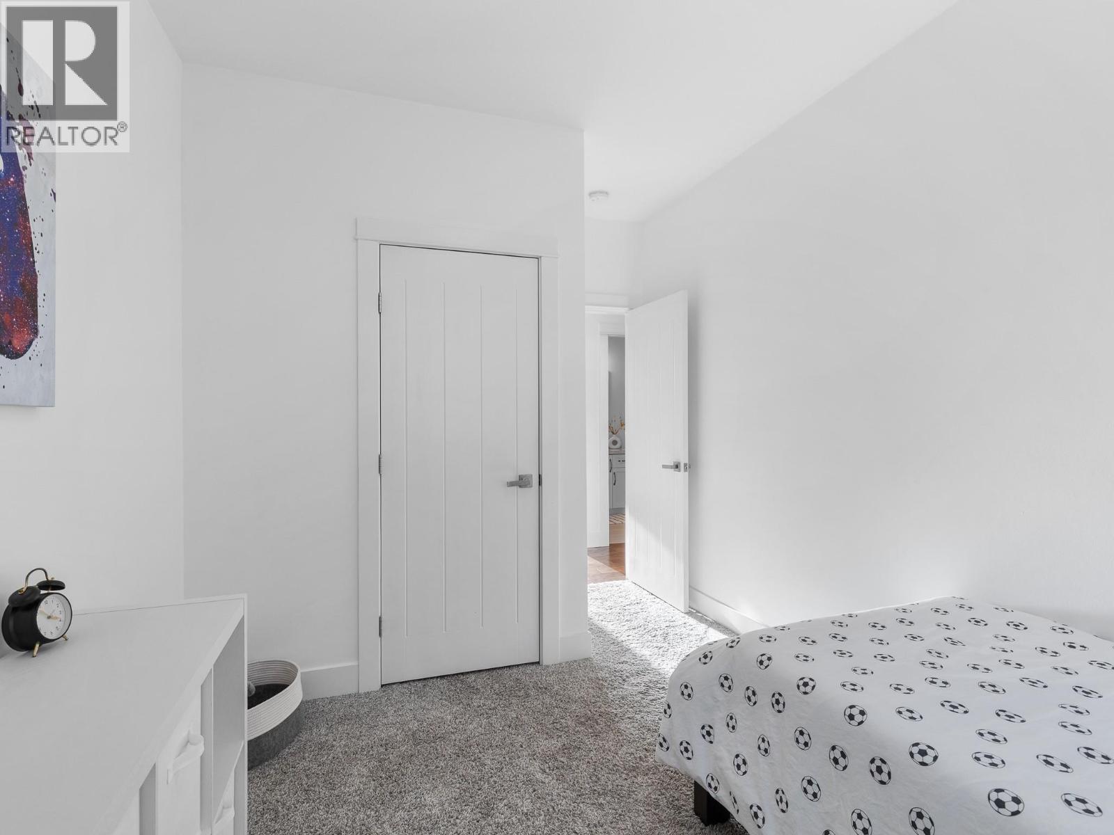  6666 Blackcomb Way, Vernon