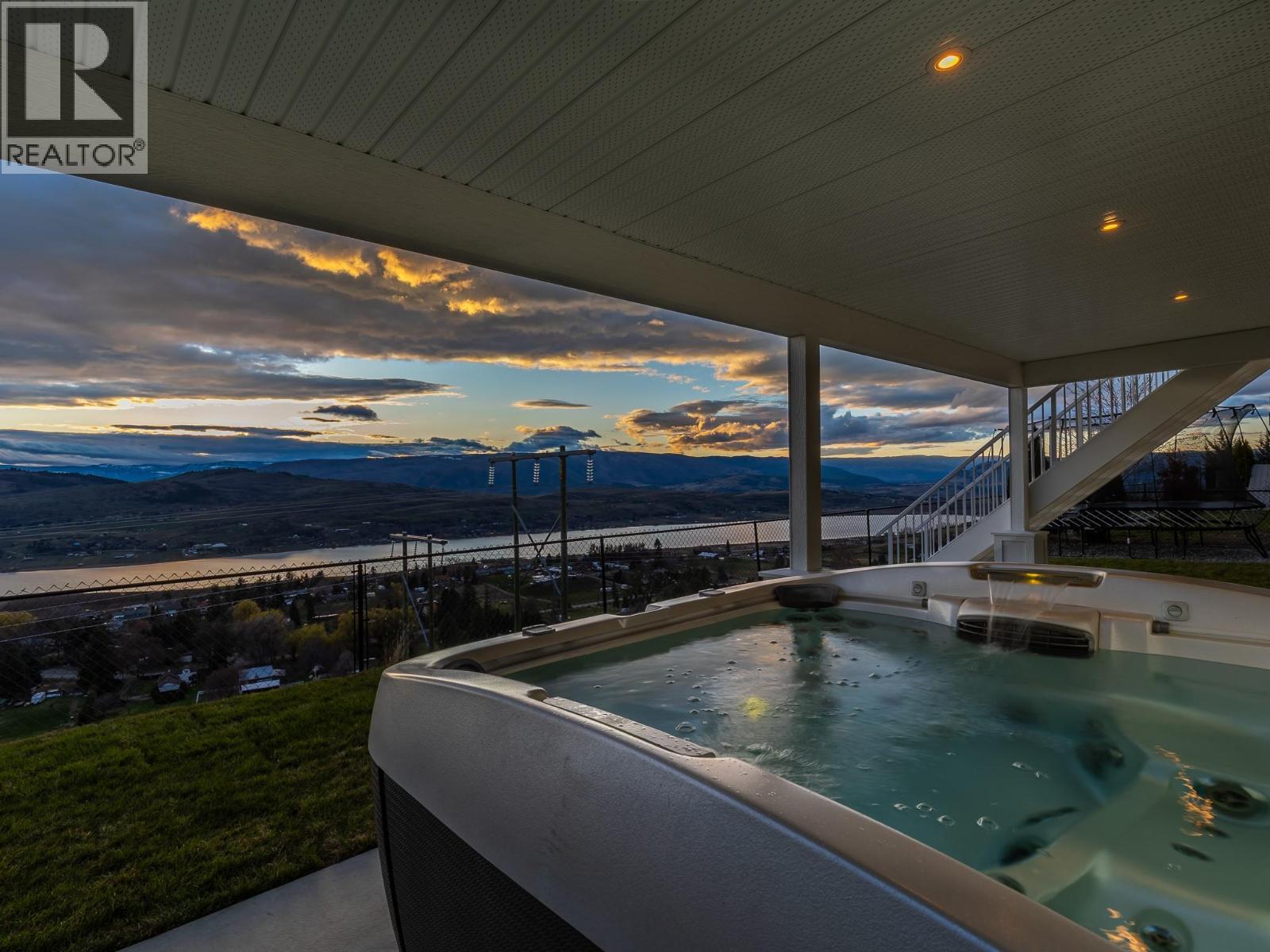  6666 Blackcomb Way, Vernon