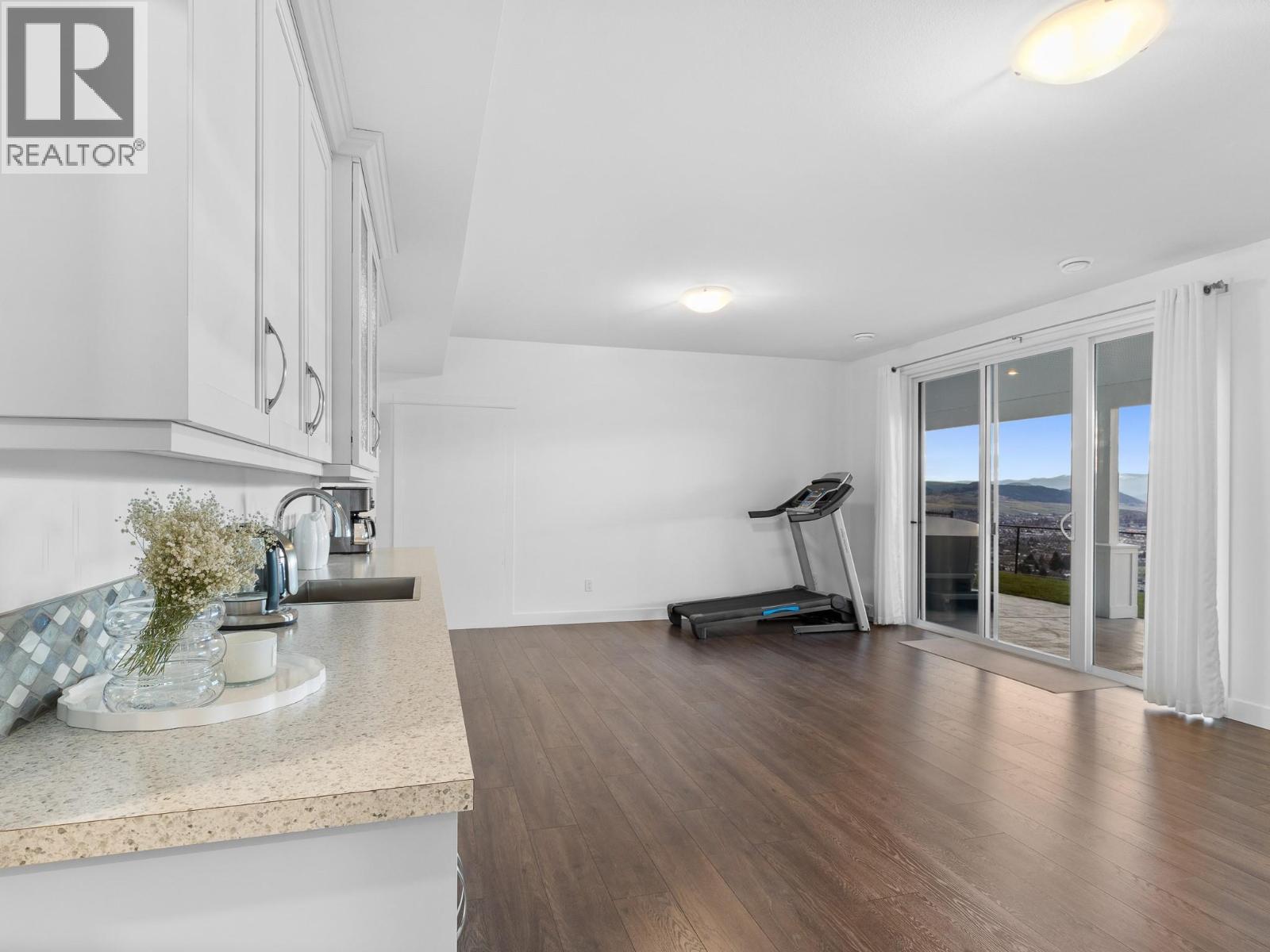  6666 Blackcomb Way, Vernon