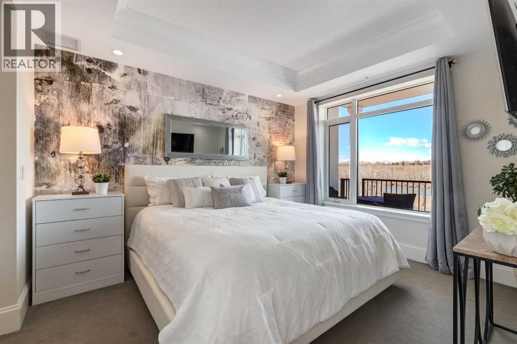 
          131 Quarry Way Southeast
            <br/>
            <span>Calgary</span>
            , 
            <span>AB</span>
             <span>T2C5L7</span>
         - Photo 17