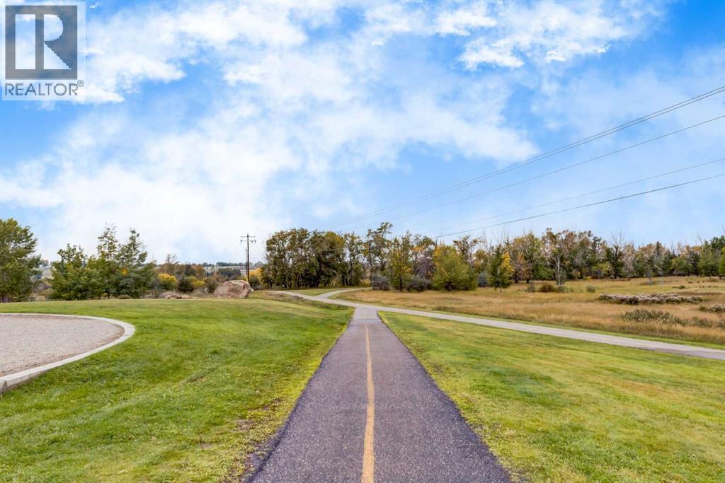 
          131 Quarry Way Southeast
            <br/>
            <span>Calgary</span>
            , 
            <span>AB</span>
             <span>T2C5L7</span>
         - Photo 41