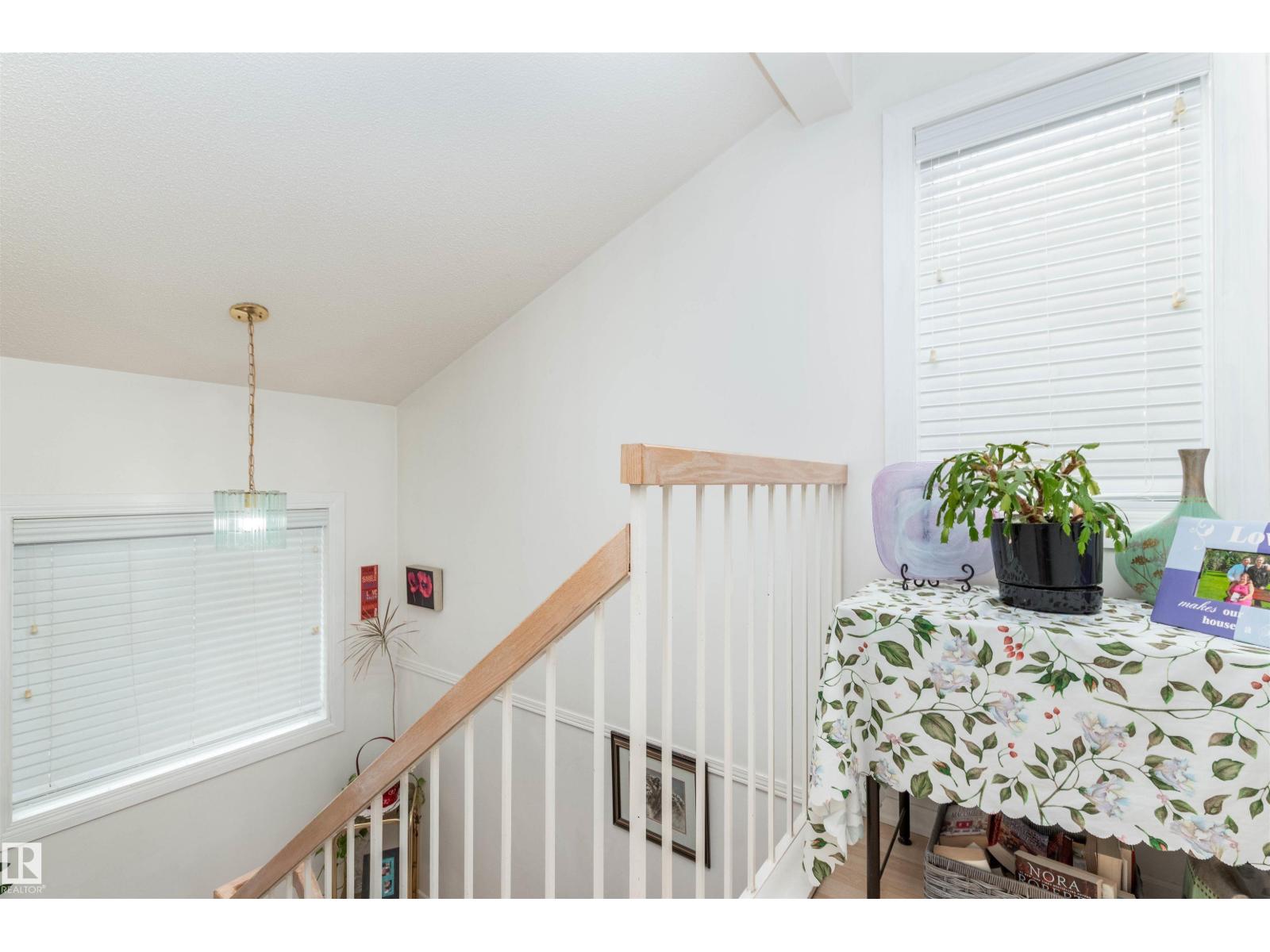#25 3645 145 AV NW, Edmonton