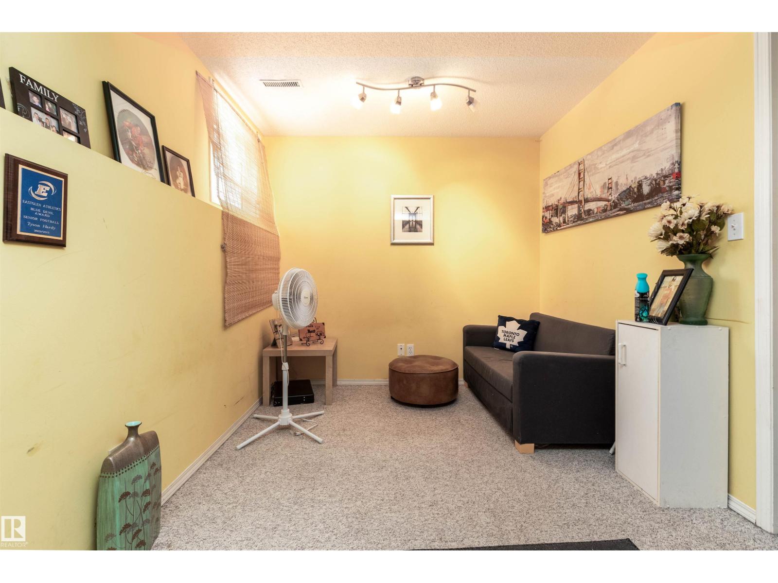 #25 3645 145 AV NW, Edmonton