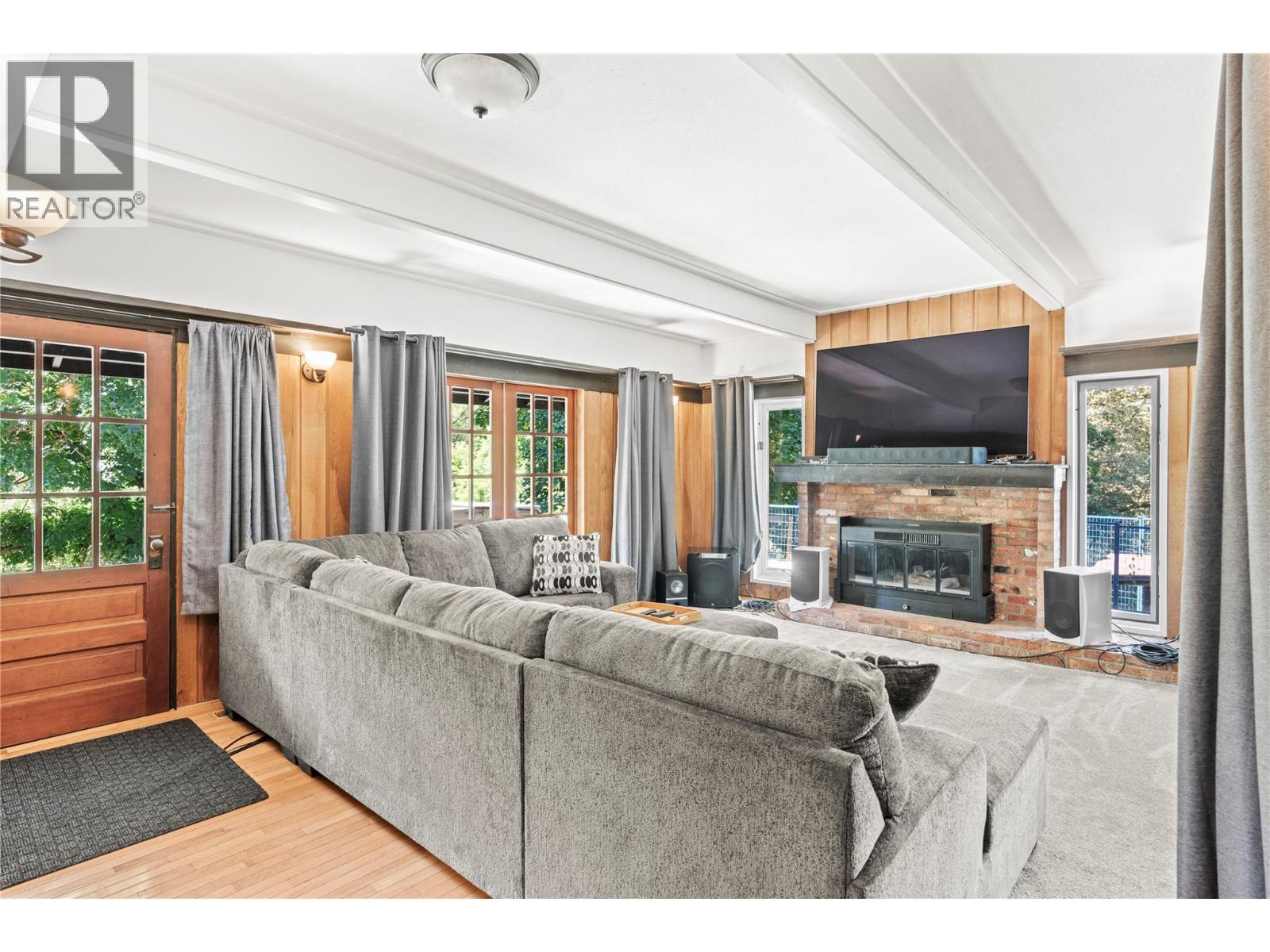1451 Mountview Road - 25