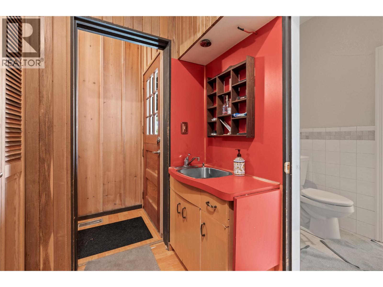 1451 Mountview Road - 28