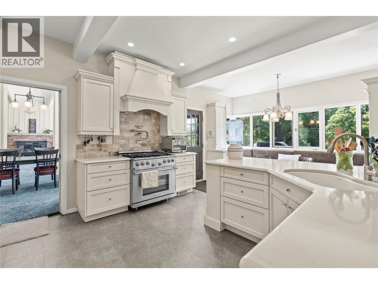 1451 Mountview Road - 21