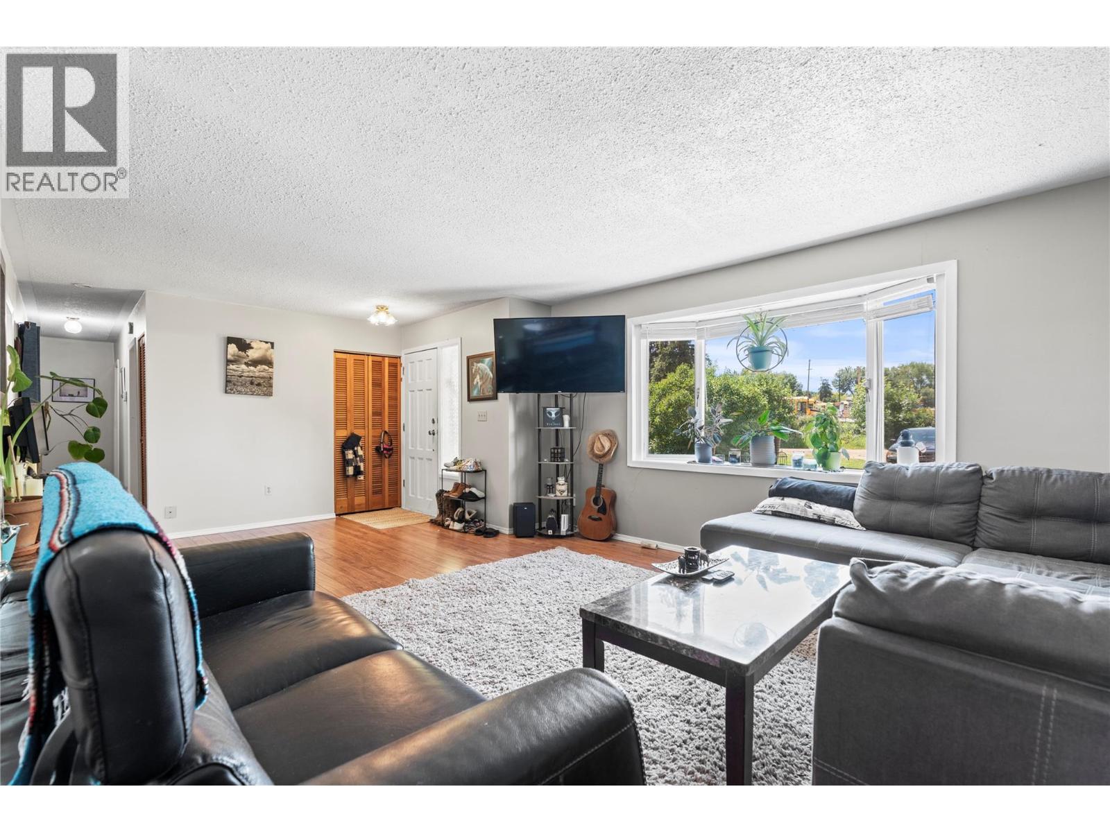 1451 Mountview Road - 62