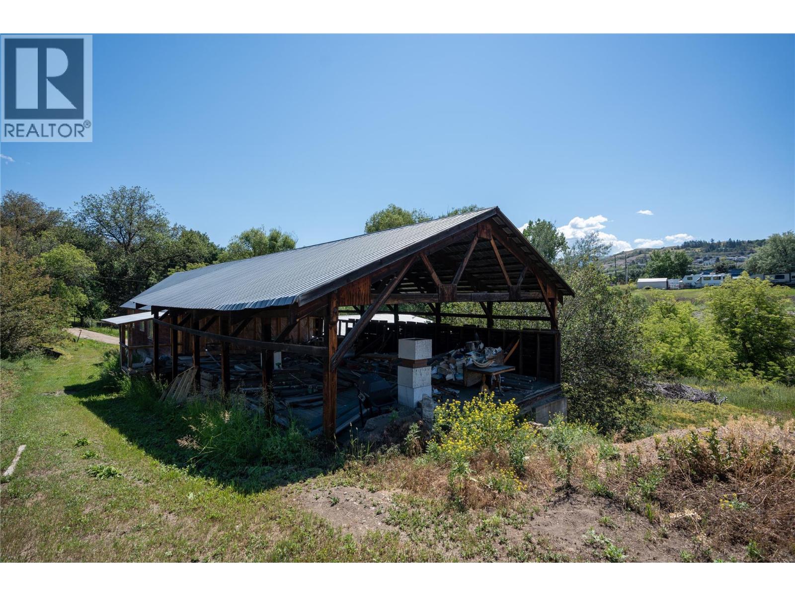 1451 Mountview Road - 76