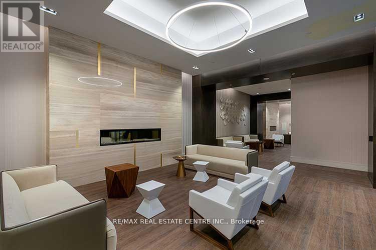 2423 - 9000 JANE STREET