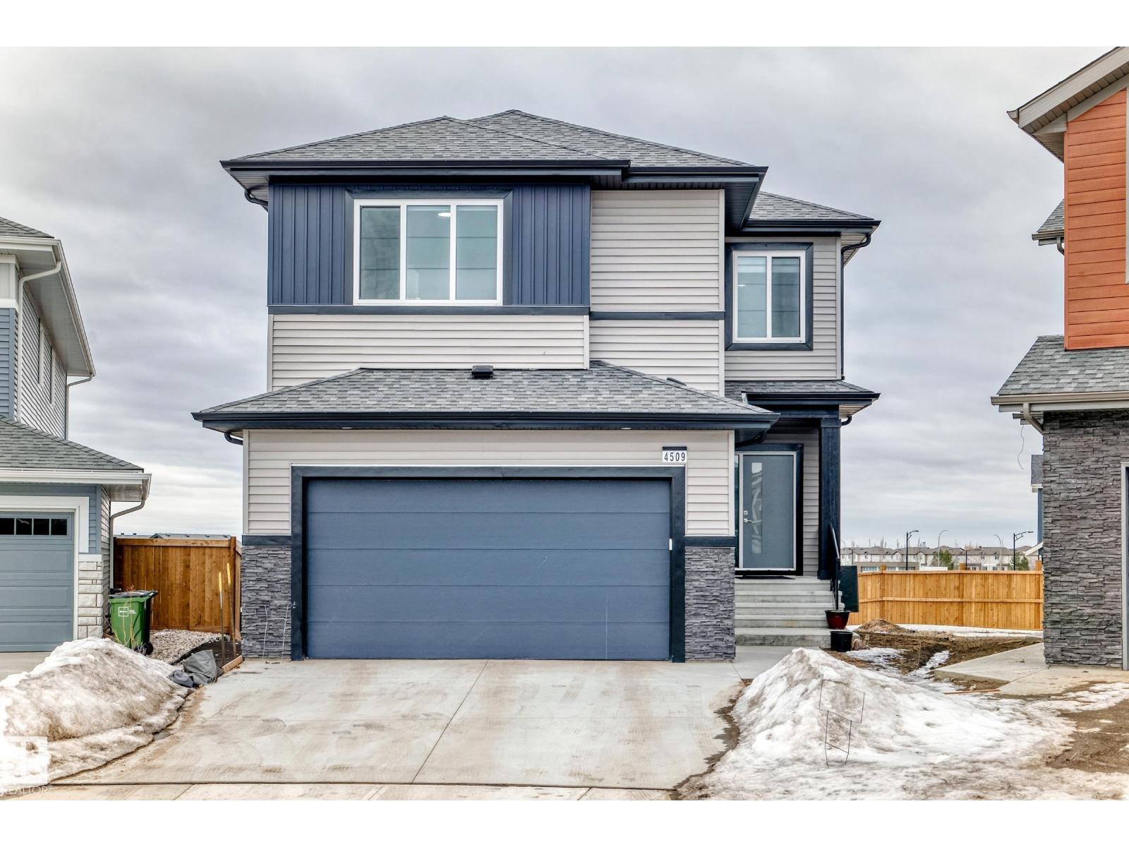 4509 170A AV NW - 2
