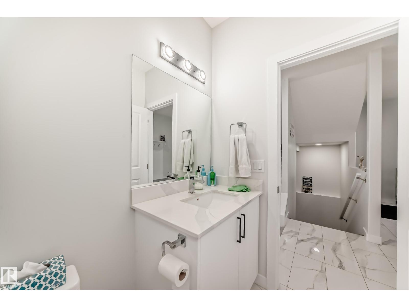 4509 170A AV NW - 21