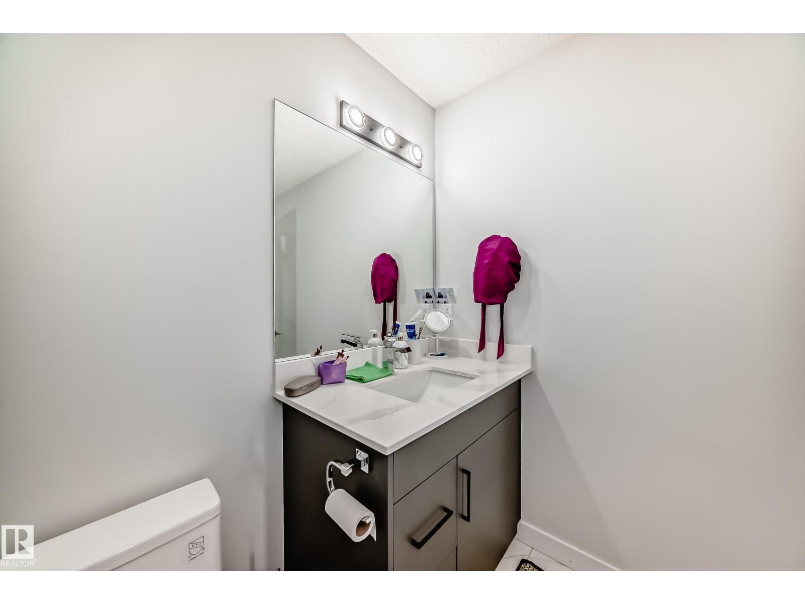 4509 170A AV NW - 35
