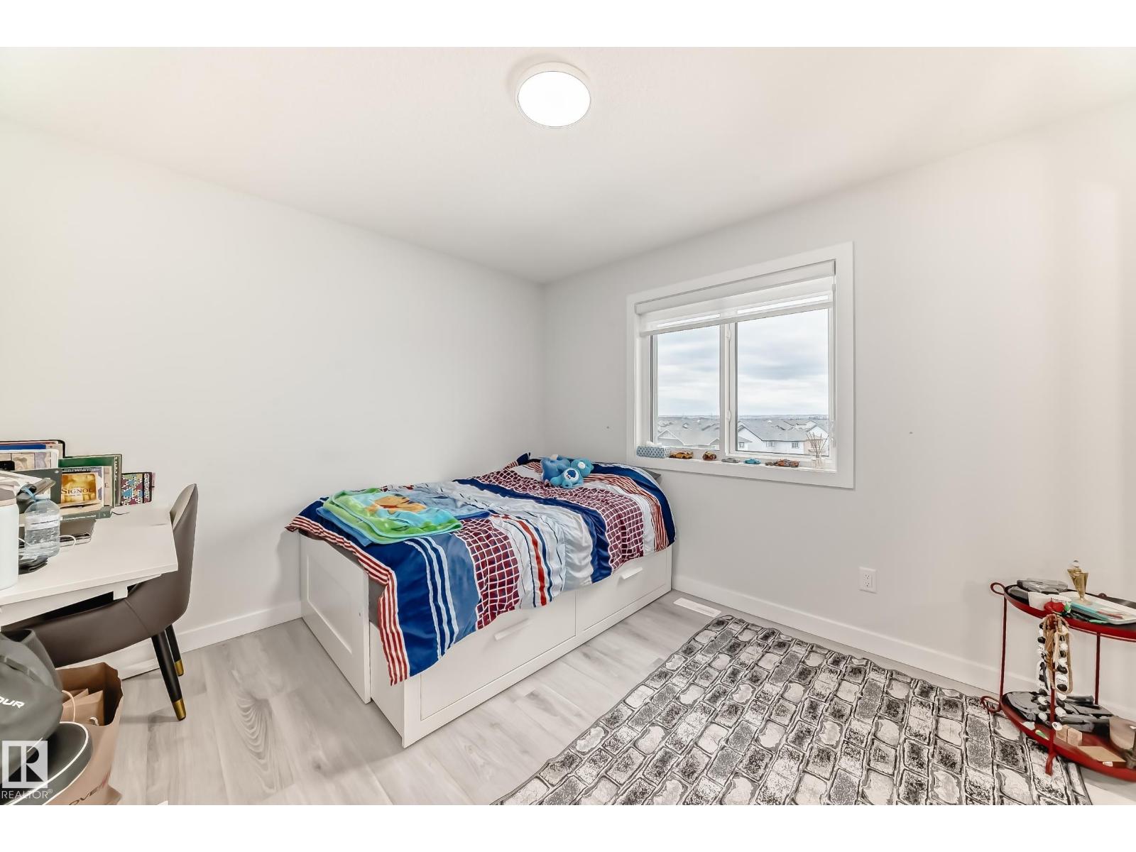 4509 170A AV NW - 37