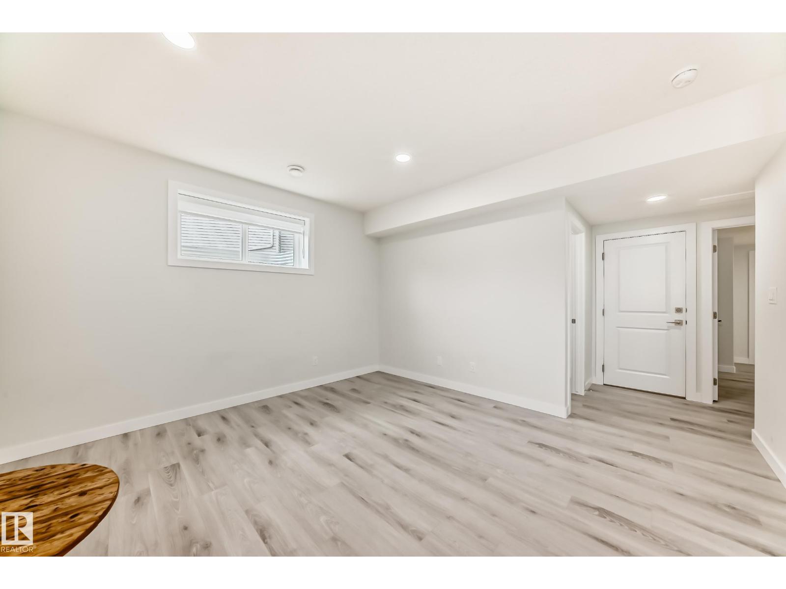 4509 170A AV NW - 49