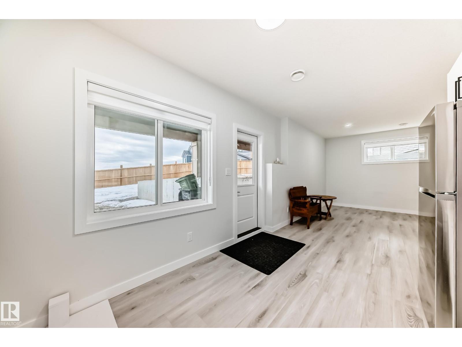4509 170A AV NW - 52