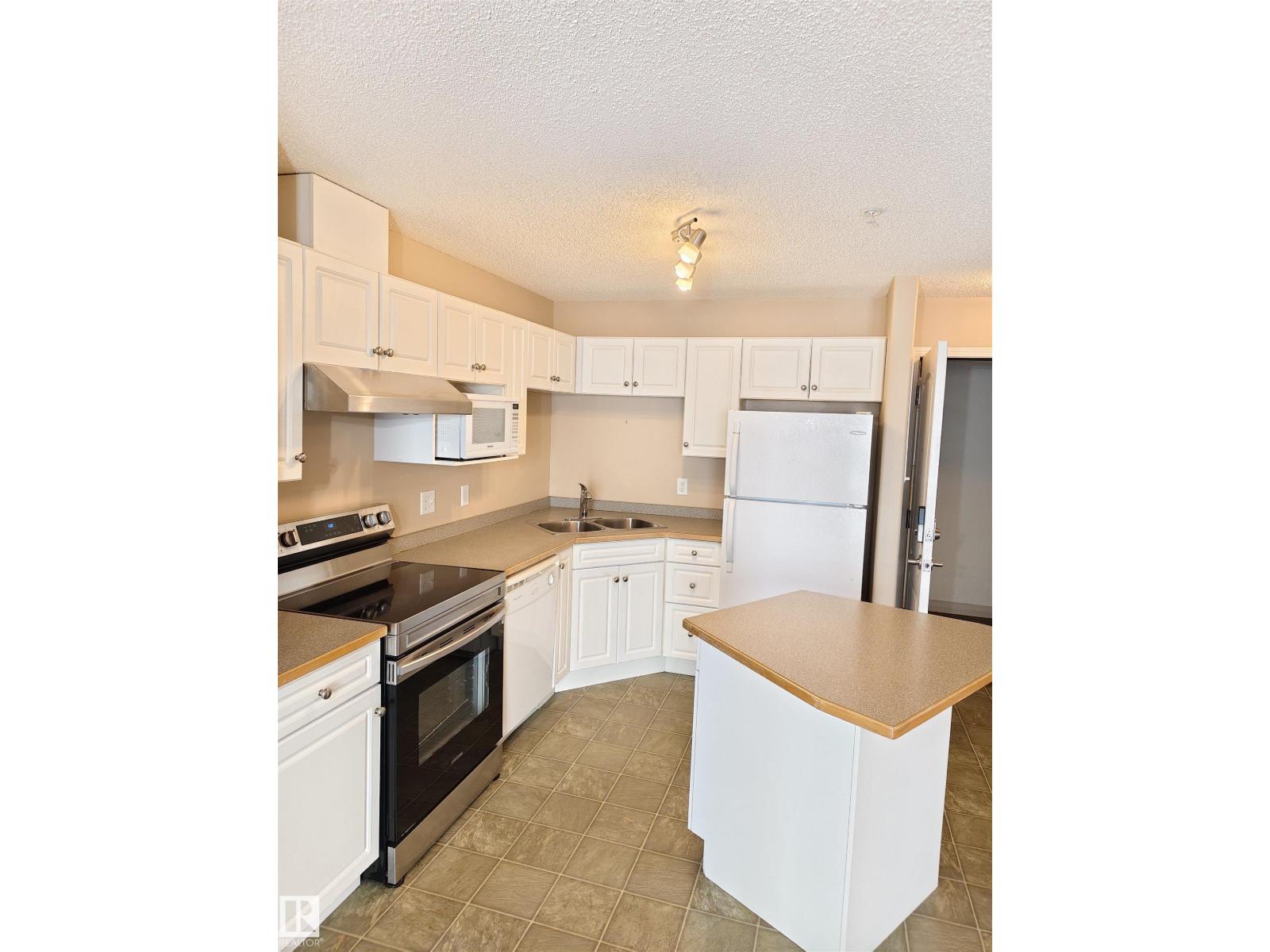#209 7511 171 ST NW NW, Edmonton