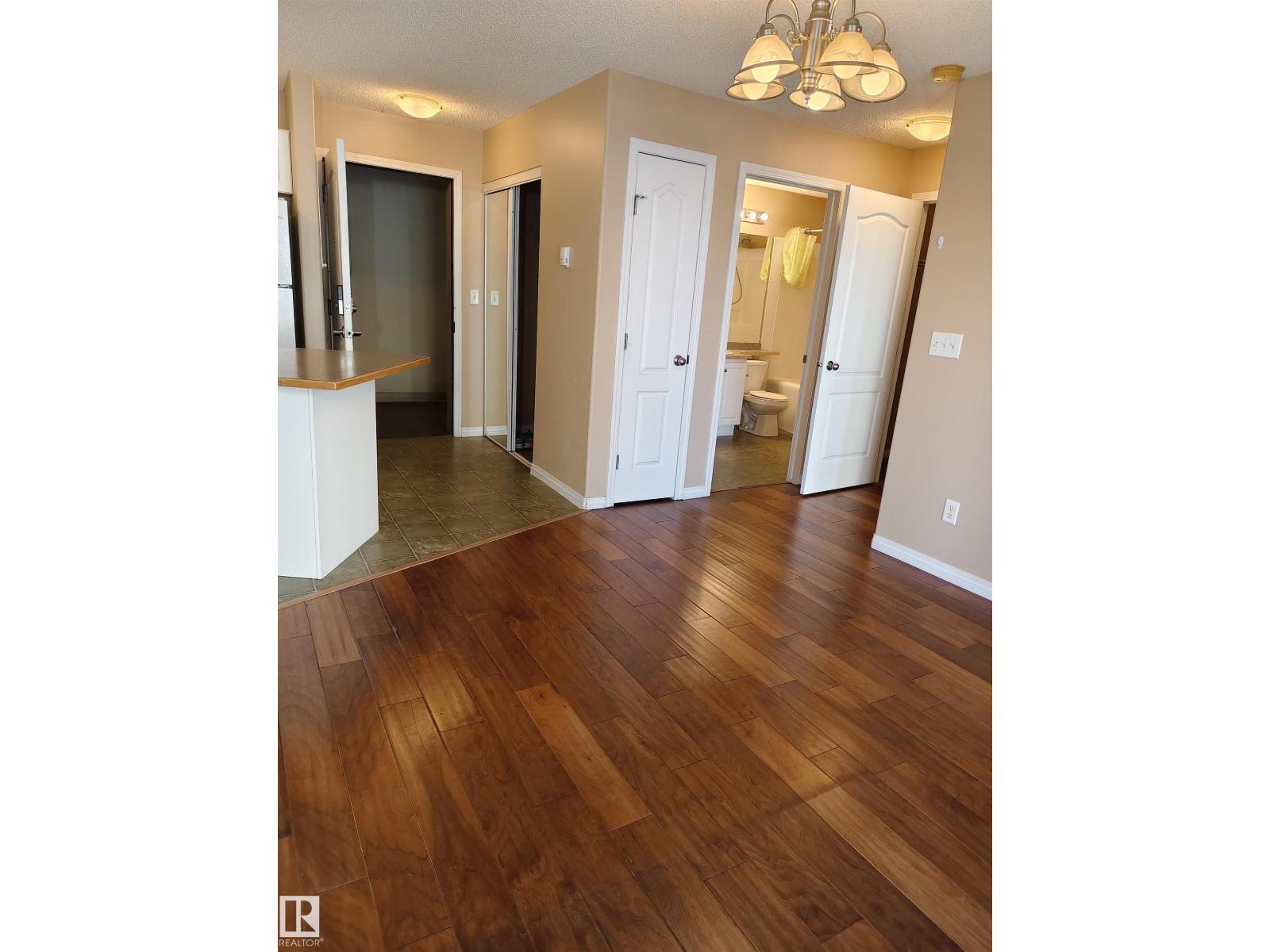 #209 7511 171 ST NW NW, Edmonton