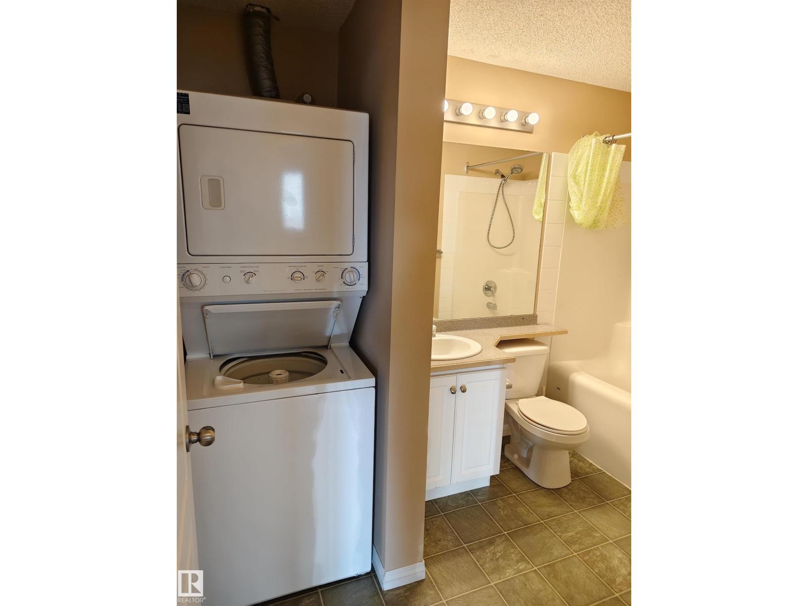 #209 7511 171 ST NW NW - 34