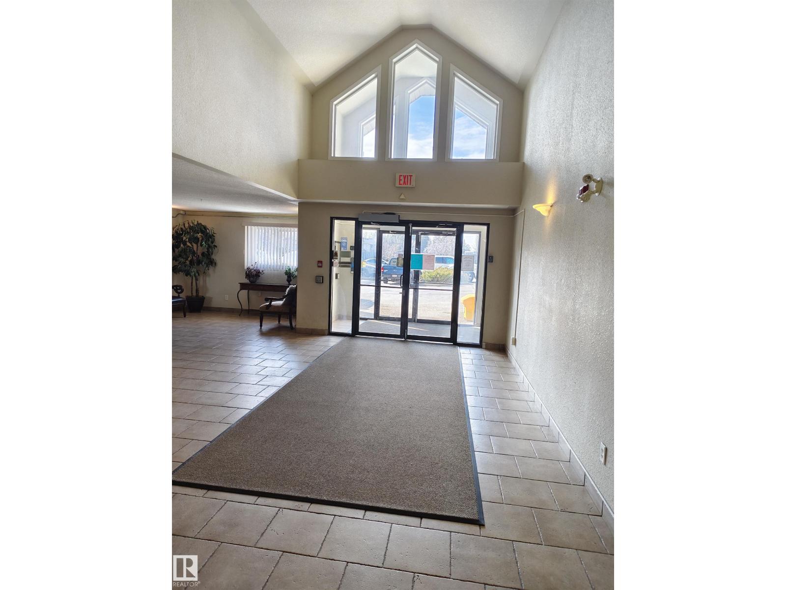 #209 7511 171 ST NW NW, Edmonton