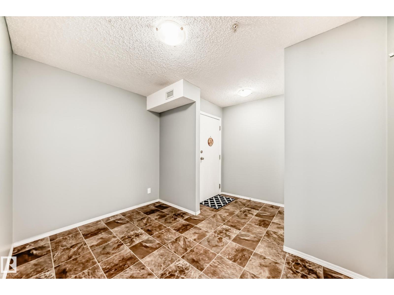 #101 530 Watt BV SW, Edmonton