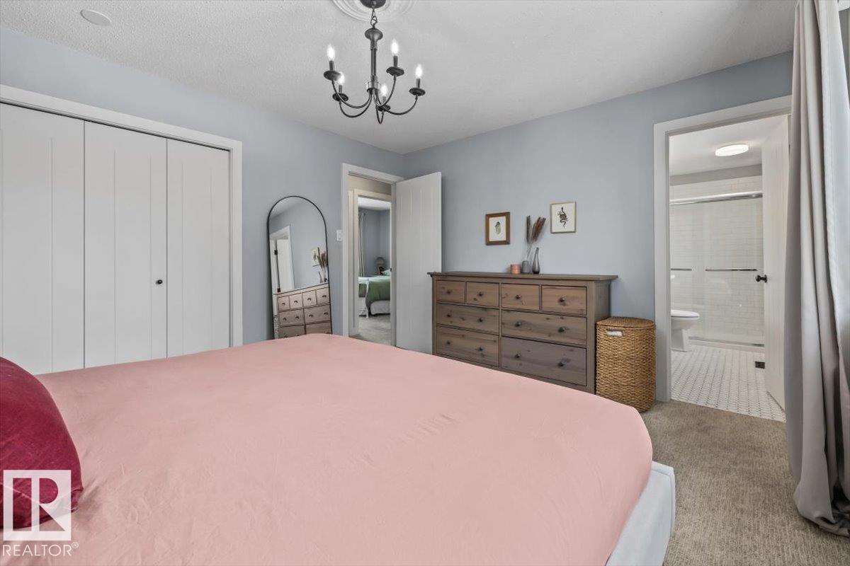 11427 35 AV NW, Edmonton