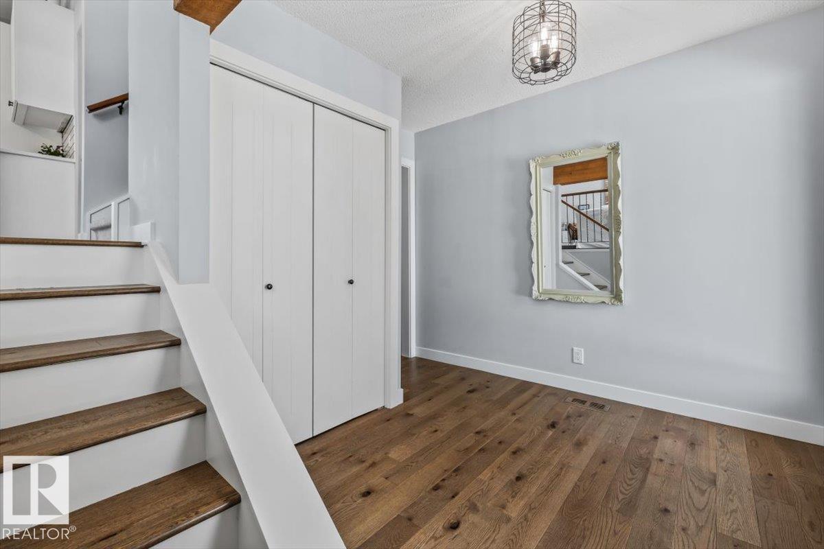 11427 35 AV NW, Edmonton